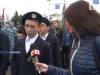 Сотни людей пришли на столичный мемориал почтить память погибших героев